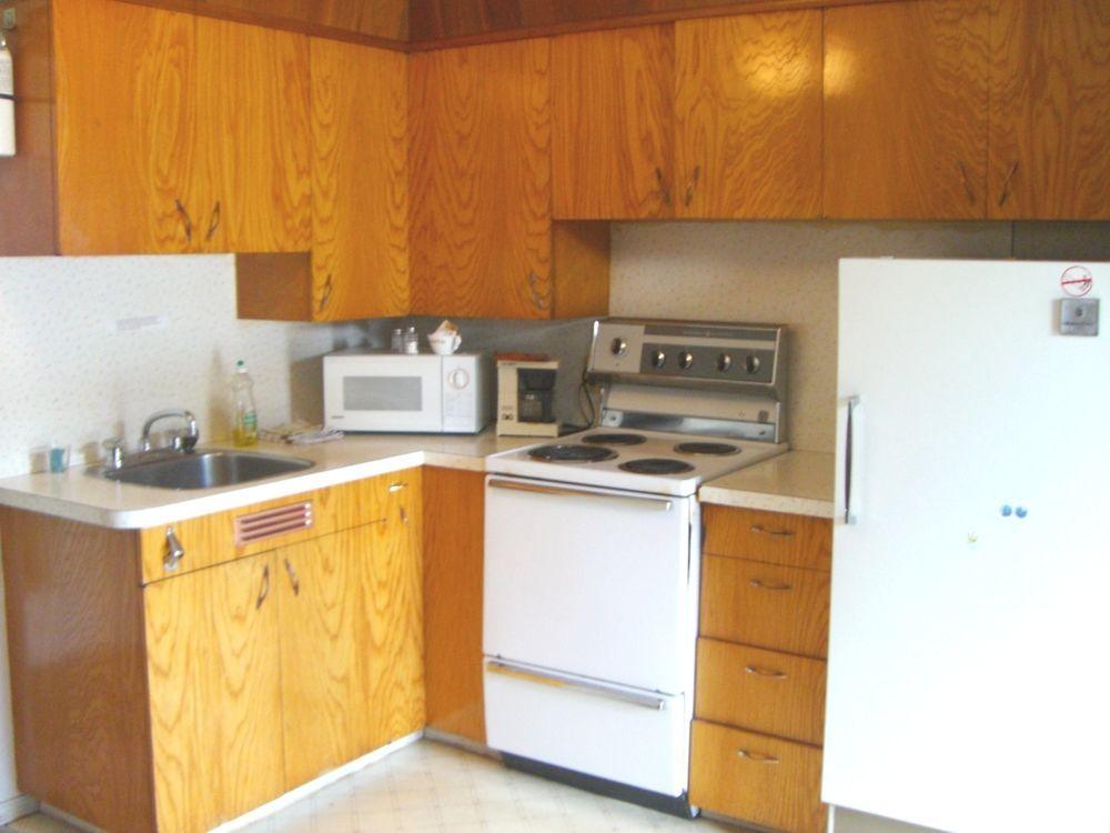 פורט אלברני A-1 Alberni Inn מראה חיצוני תמונה